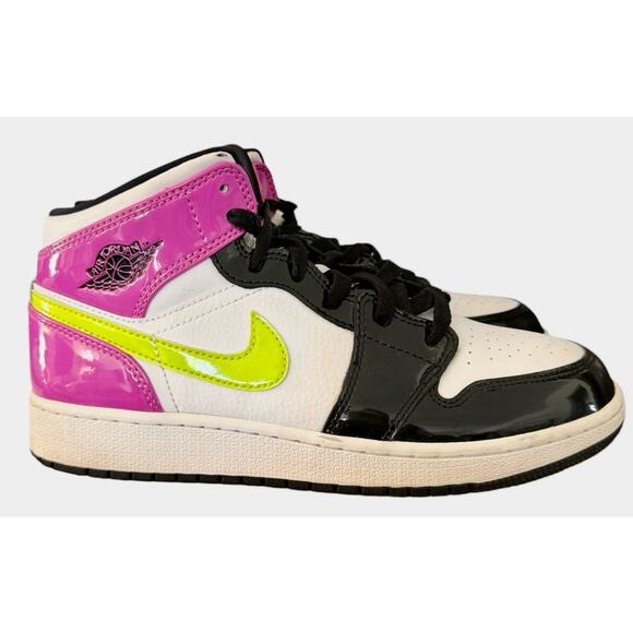 Nike Air Jordan 1 Mid Top SE Cyber Active Fuchsia 2020 5.5Y / womens 7 Athletic - Picture 10 of 14